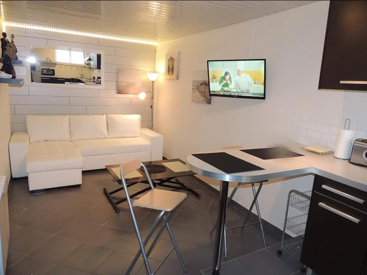 Location Duplex 52M² Au Coeur De Troyes Apartment Exterior foto